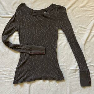 Derek Heart Slubbed Heather Thermal with Button Sleeves